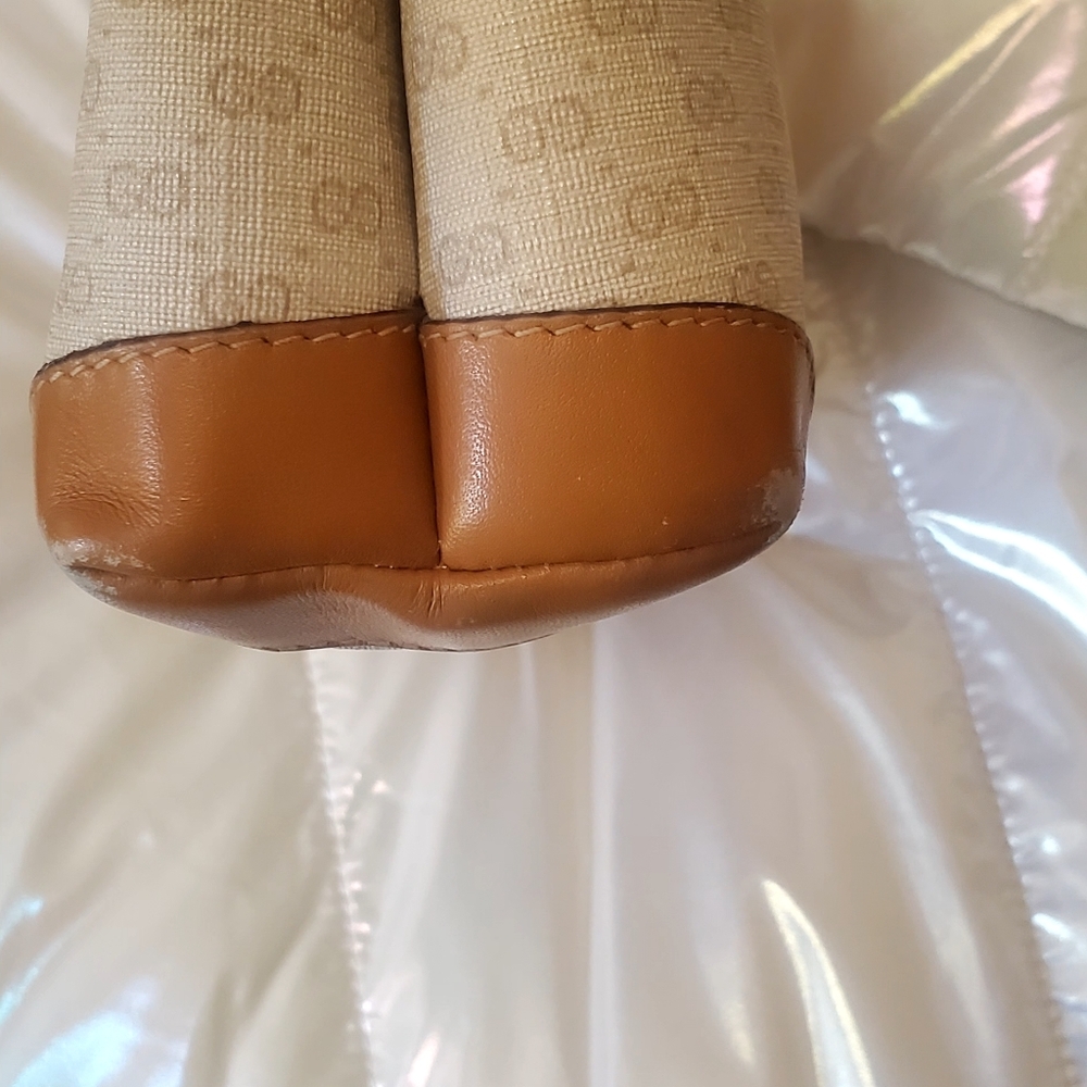 Gucci Supreme Crossbody Euc Vintage - Picture 4 of 10